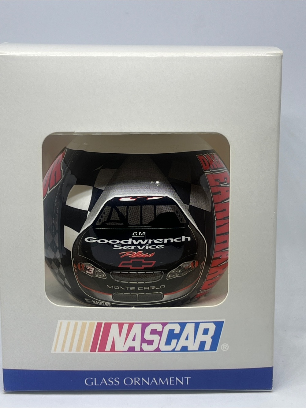 NASCAR Vintage 2000 Dale Earnhardt Glass Ornament Monte Carlo GM Goodwrench